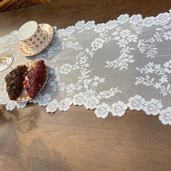 Vintage Lace Table Runner Hollow Flower Pattern Reusable Table Flag for