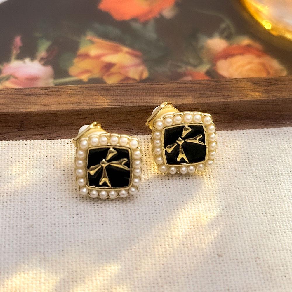 High-End Französische Dreieck Ohrclips ohne Piercing - Damen Einfache, Elegante, Luxuriöse Ohrringe