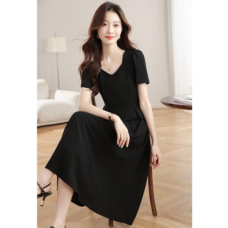 Hepburn-Inspired Women's U-Neck A-Line Summer Dress, Short-Sleeve, Slimming, Waist-Cinching, Long Style