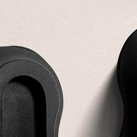 Magnetic Remote Control Holder Self-Adhesive Remote Control Storage Hook No-Drill Wall Mount Remote Storage Hook for Ceramic Tiles Glass Wood