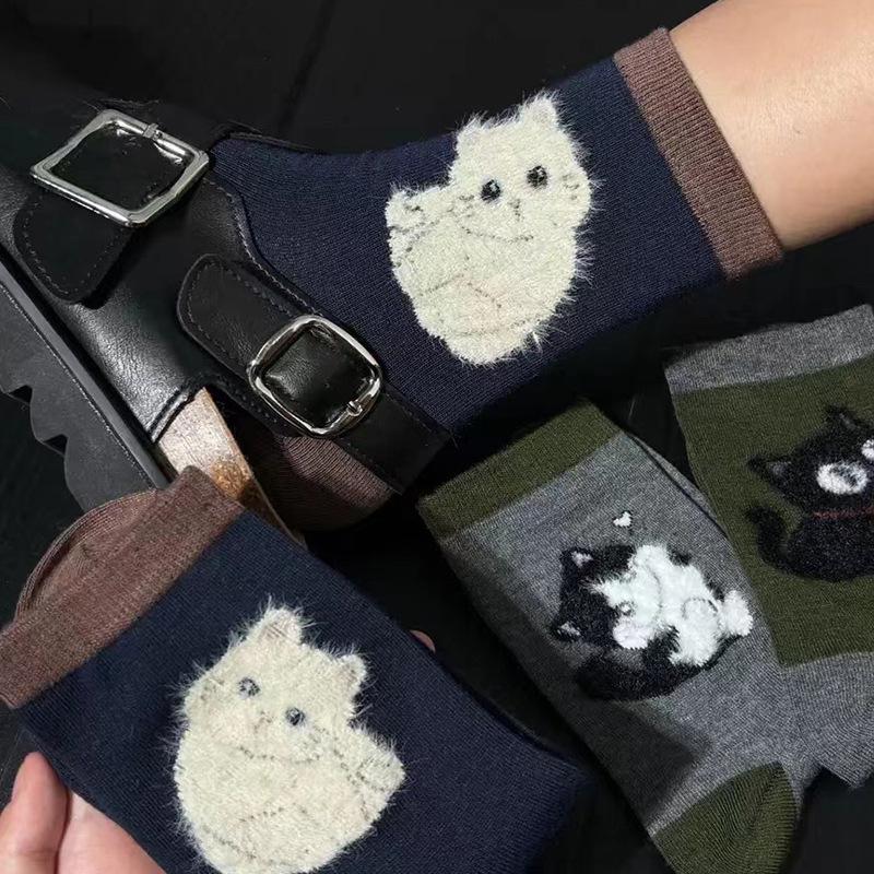 Women's Cute Kitten Mid Socks - Spring & Autumn Sports Style
