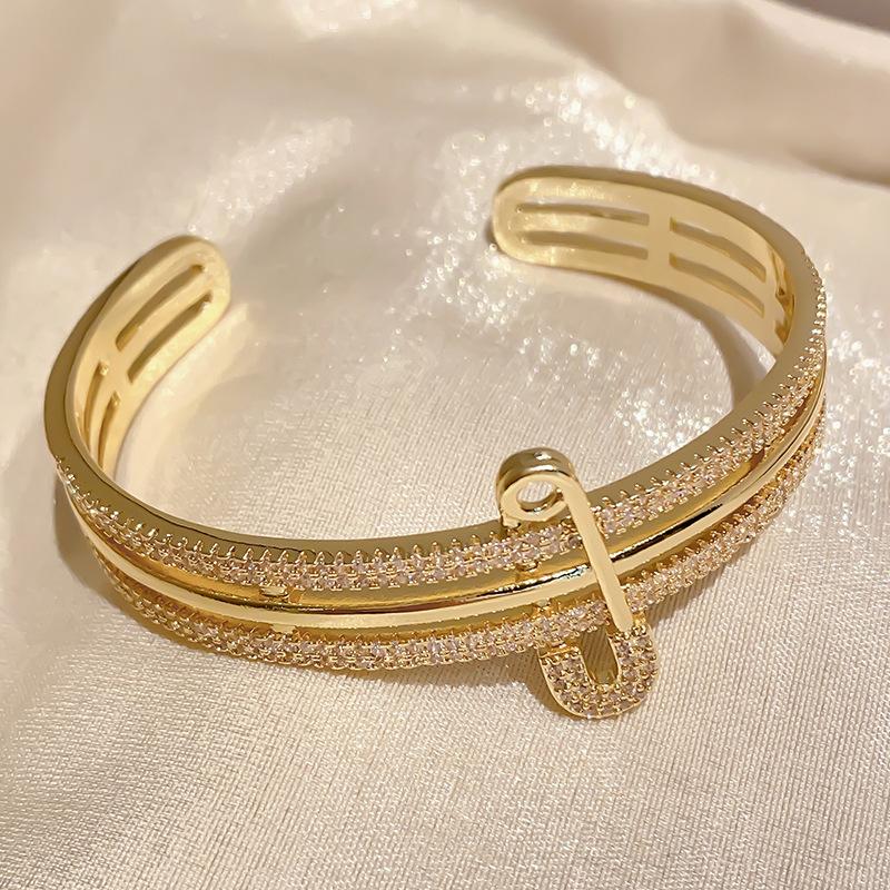 Full zirconium pin bracelet femininity personality trend versatile clothing bracelet factory wholesale