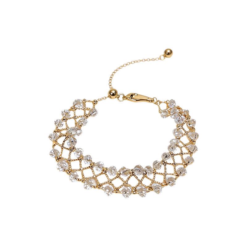 Crystal Beaded Bracelet - Flowing Light Style for Women, French Cool & Refined Design, Perfect for a Fresh Vacation Look.