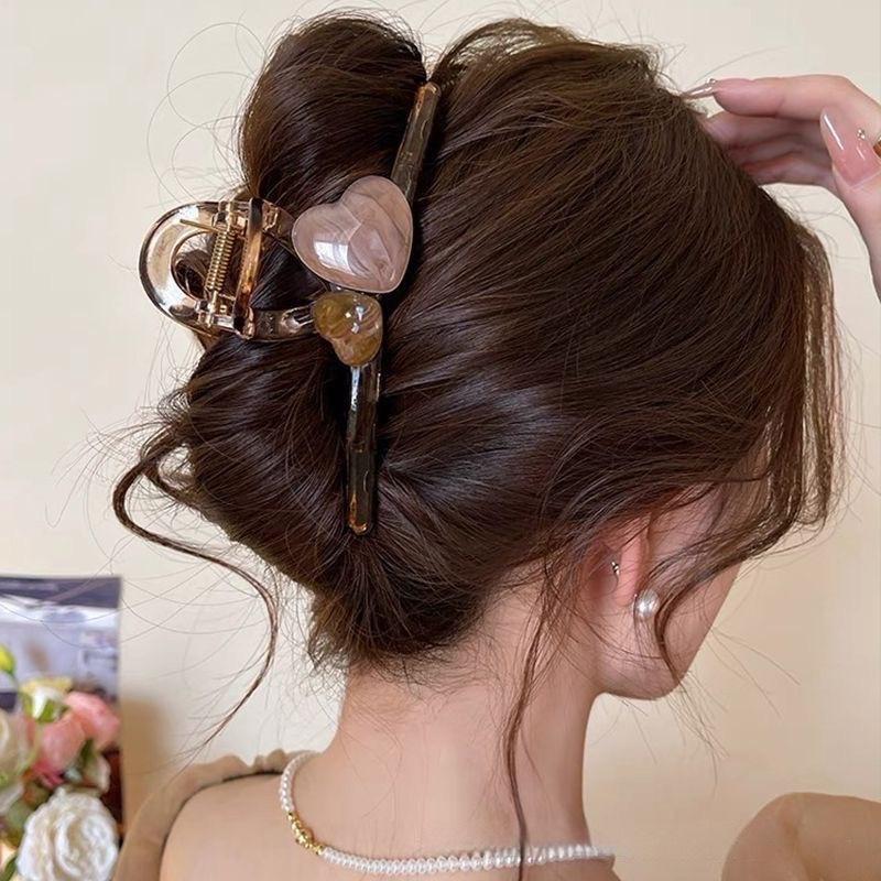 Large Hair Claw Crab Clamping Hair Clip Shark for Women Headwear Hairpin Barrettes Temperament Ponytail Hair Accessories