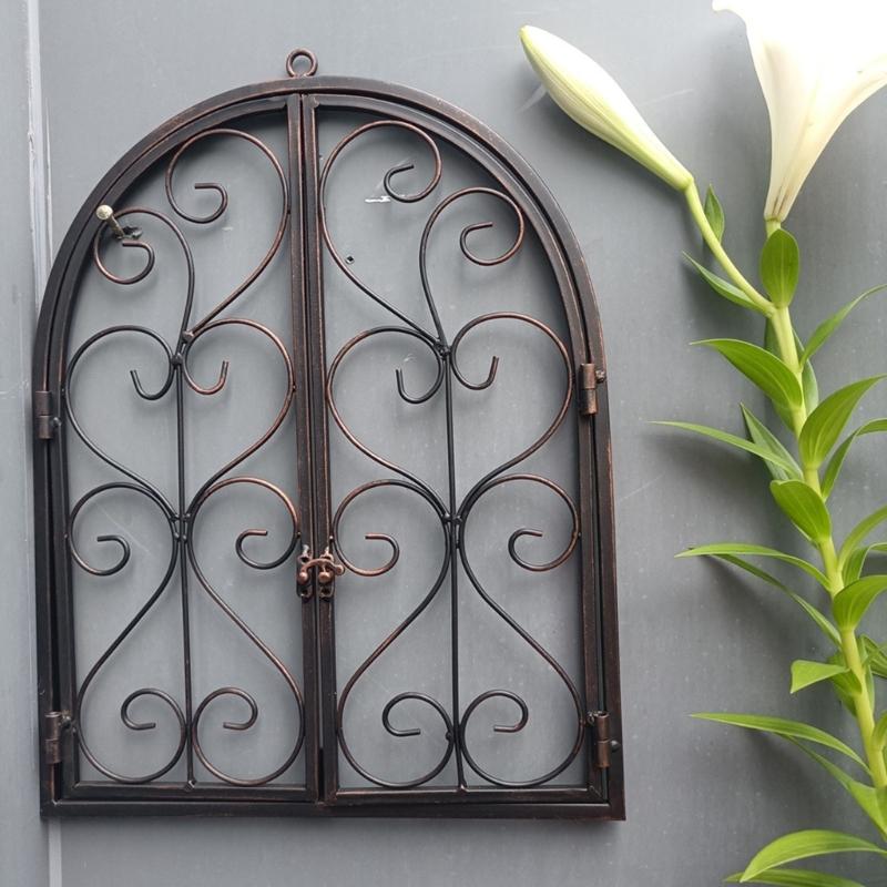 Romantisch Metalen Wanddecoratie Vintage Nepraam Frame Kunst Met Gebogen Ontwerp Voor Slaapkamer Tuinen Decoratie