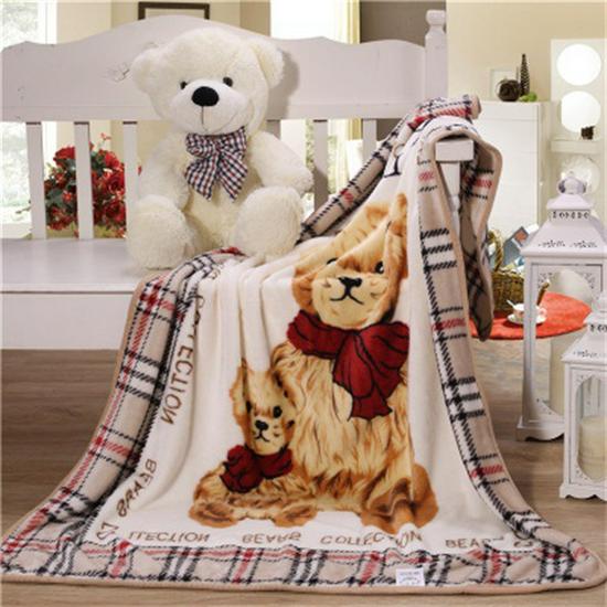 Cartoon Style Flannel Fleece Children's Blanket - Single Layer, All-Season, Small Nap Blanket with Edging