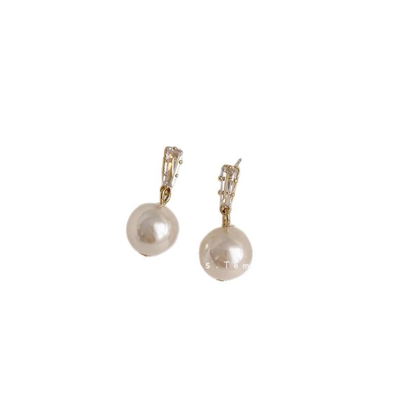 Simple Pearl Earrings S925 Silver Needle Light Luxury Niche Design Jewelry For Women
