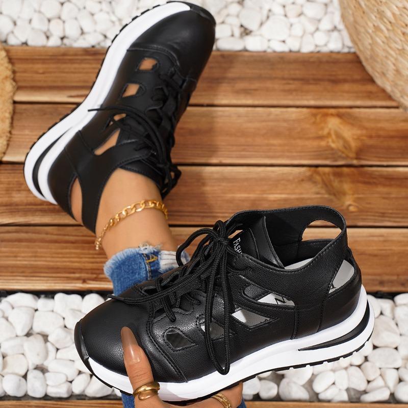New style women's closed-toe sandals, hollowed-out breathable women's shoes, plus size platform shoes with thick soles and laces