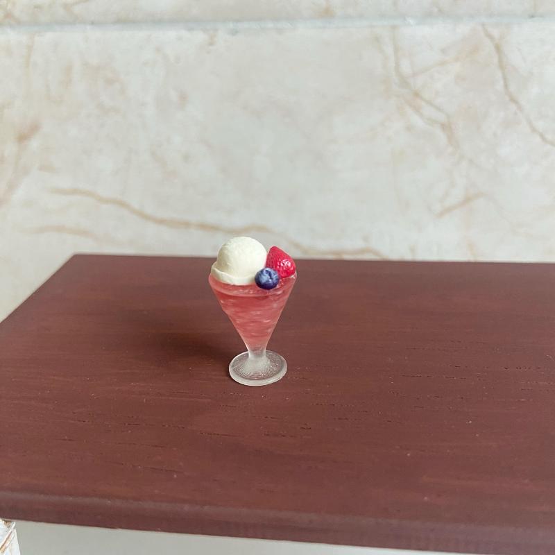 

Мини Милый Имитация Модели Торта Игрушка Для Кукольных Аксессуаров Детский Подарок 1 шт Миниатюрный Кукольный Домик Еда Фрукты Квадратная Башня