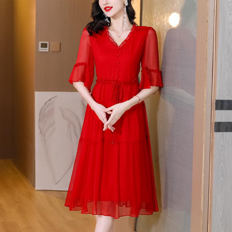 2023 Elegant V-Neck Red Chiffon Dress – Summer Style for Women, Age-Reducing, Fashionable and Suitable for Mothers