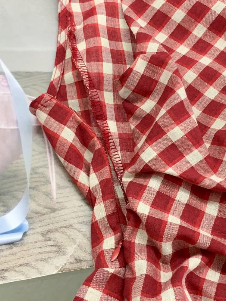 Pleated Checkered Sleeveless V-Neck Doll Shirt for Women - Petite Korean Style.