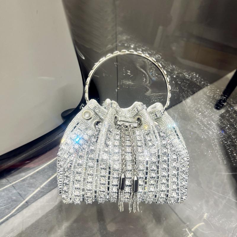 Dinner handbag, new high-value women's bag, fashionable diamond-encrusted chain bag, shoulder messenger bag.