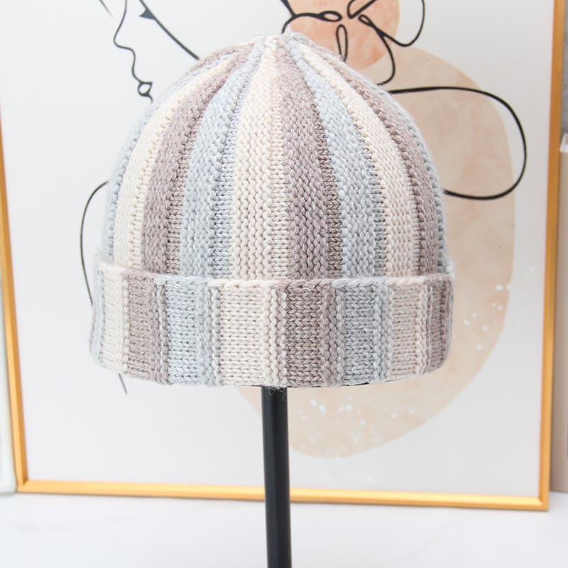 Retro contrasting striped knitted hat women's autumn and winter flanged cold hat versatile wool showing face small warm melon fur hat
