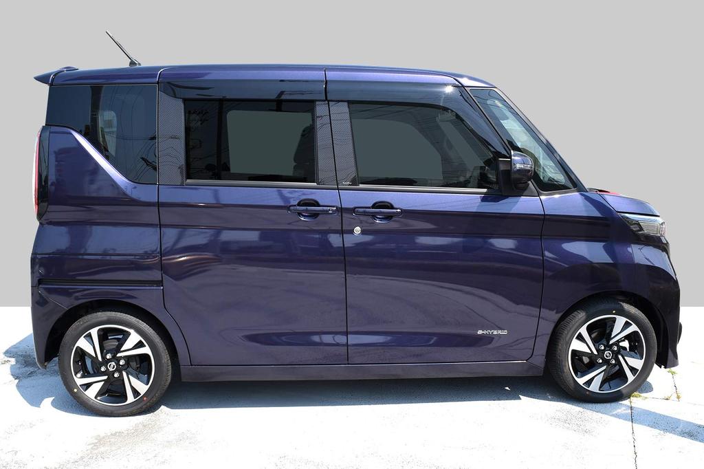 SecondStage Nissan ROOX Pillar Garnish For Vehicles Equipped with Genuine Visor SHN0186DCB /