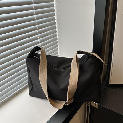 Large Capacity Beautiful 2025 Summer Trend New Simple Casual Foreign Style Niche Fashion Crossbody Shoulder Tote Bag