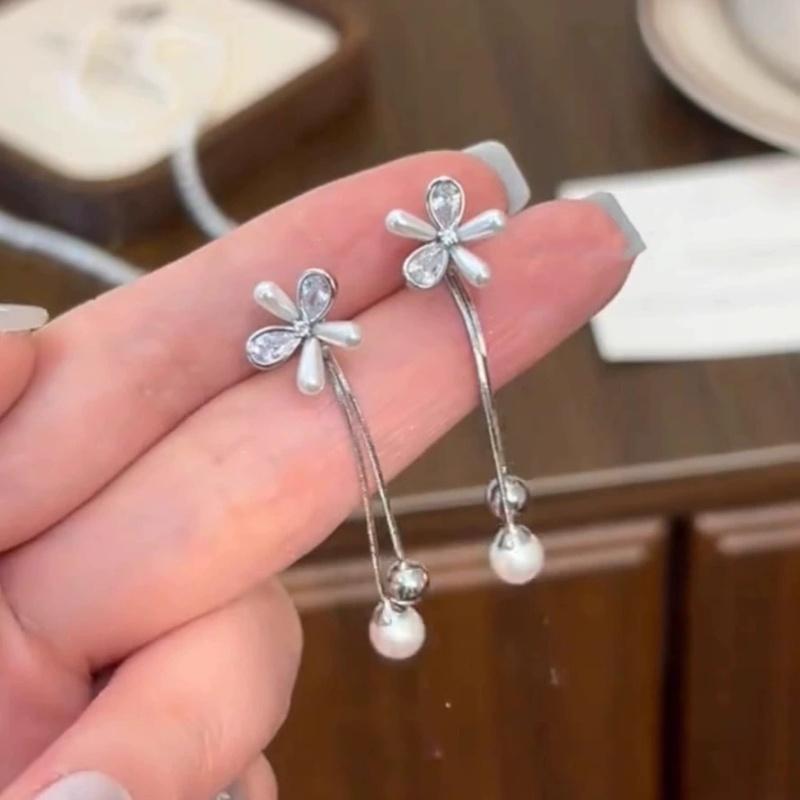 

2025 Korean Fashion Flowers Drop Earrings For Women Temperament Simple Long Tassel Earrings Female Party Wedding Zircon Gifts