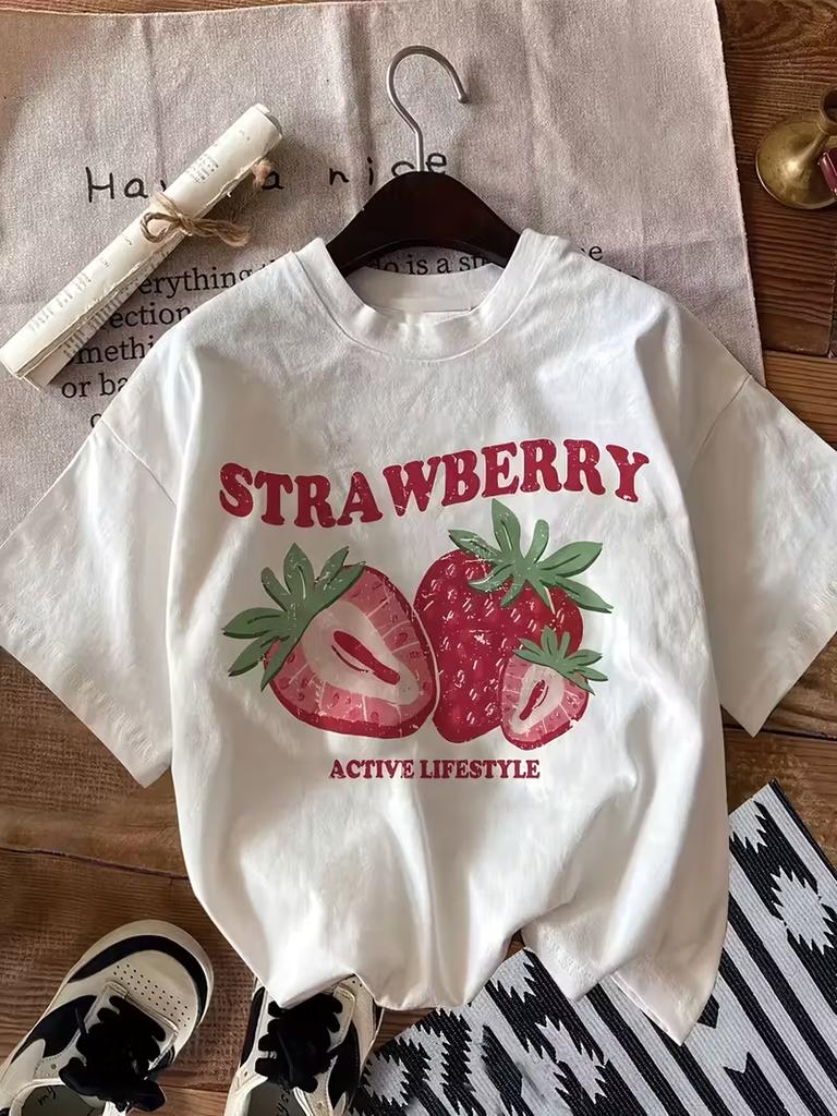 Vintage Strawberry Graphic Ladys Tshirtcute Fruit Print Casual Crew Neck Short Sleeve Top For Unisex Spring Summer Daily Wear