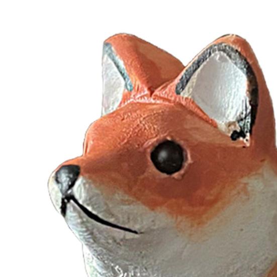 Wooden Fox Figurine Hand Carved Fox Sculpture Small Forest Animal Desktop Ornament for Home Office Table Shelf Decor