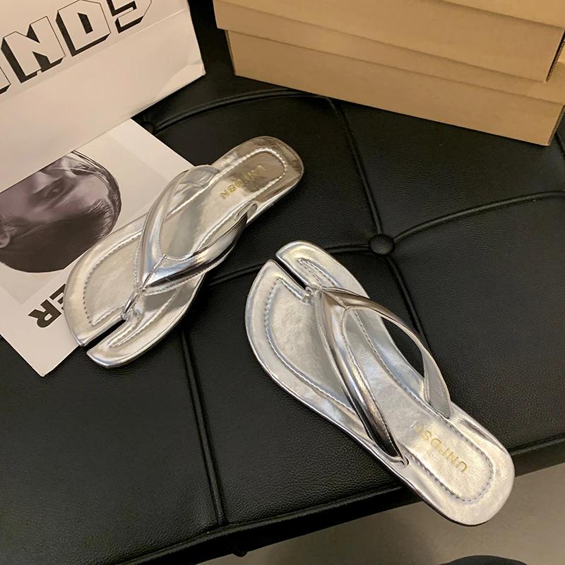 2024 Fashion Tabi Ninja Slippers Women Summer Open Toe Split Toe Flat Heel Sandals Casual Outdoor Beach Slides Flip Flop Shoes