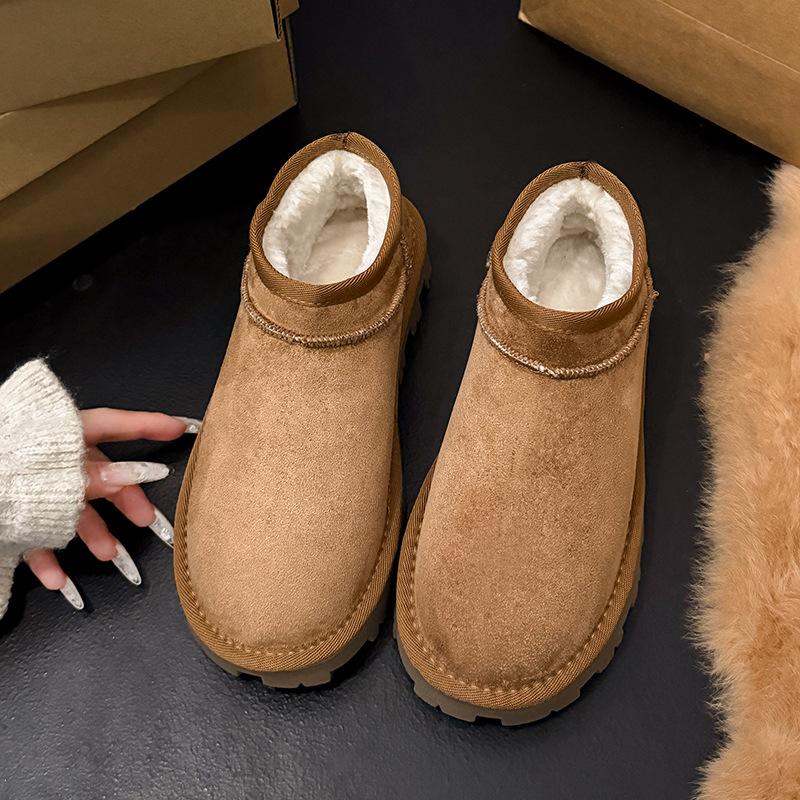 

Low-top velvet old Beijing to keep warm in autumn and winter 2025 couple shoes tide bread thickened cotton shoes one foot cotton shoes 40