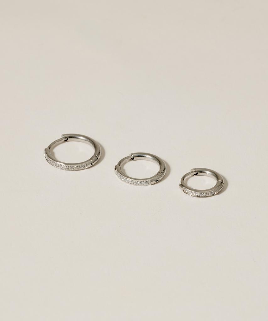 Novice Tokyo Cz Hinged Hoop Pierce Surgical Cz Hinged Hoop Pierce [Stainless] / Silver