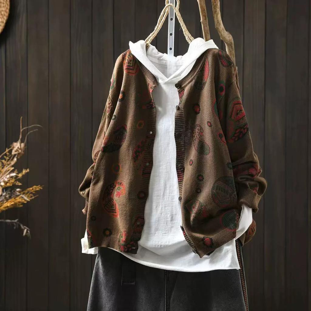 Johnature Women Vintage Knitted Sweaters O-Neck Long Sleeve Autumn Button Print Floral Female Loose Sweaters