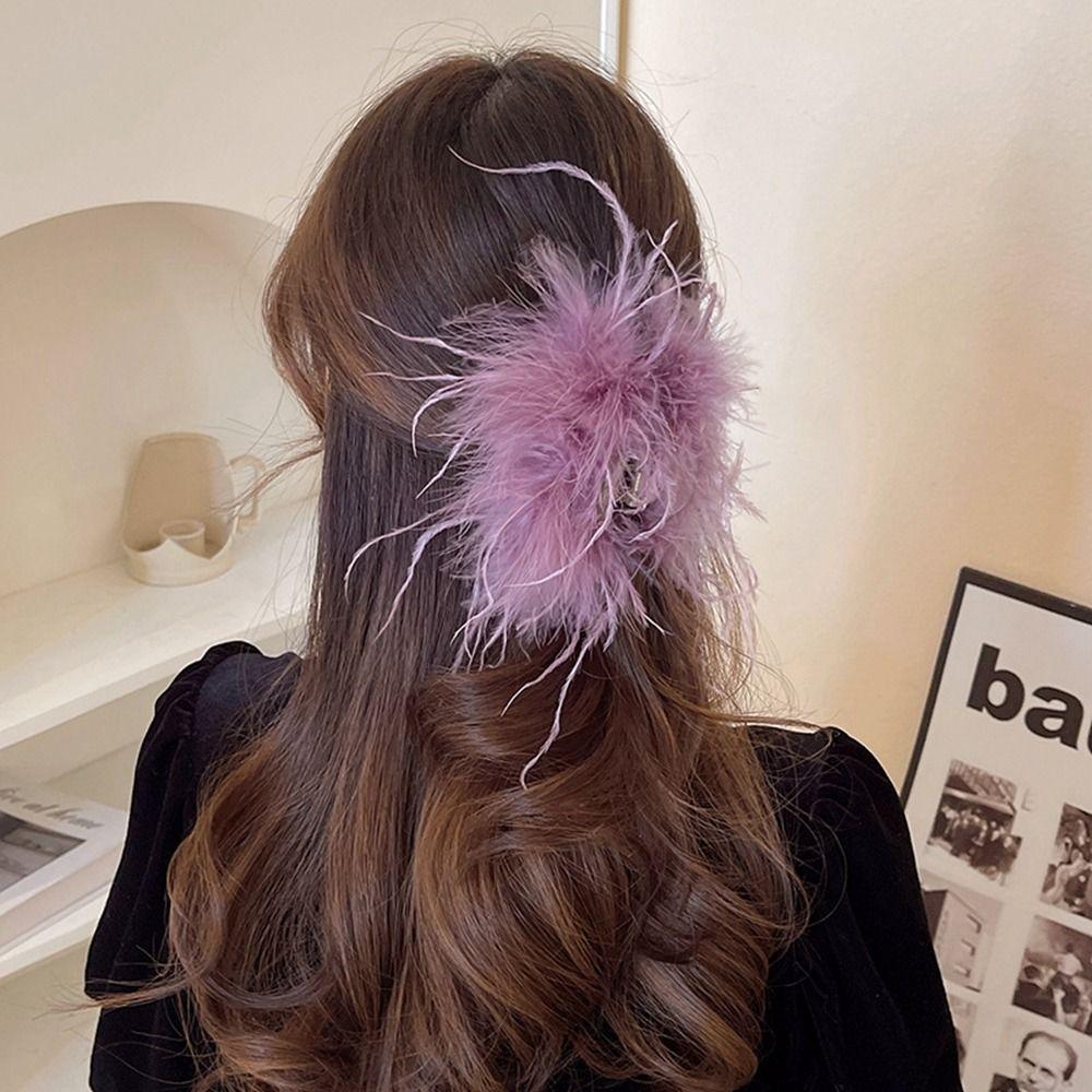 For Girls Fluffy Plush Women Hair Clips Korean Hair Accessories Feather Hair Claw Feather Hairpins