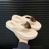 Thick-soled flip-flops women's peach-shaped outdoor beach shoes girls' fashion summer outer wear splint shoes