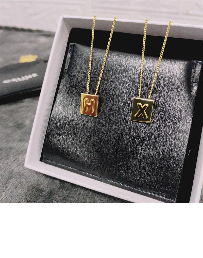 CELI Arc de Triomphe Initial Pendant Necklace - Luxury Niche Design