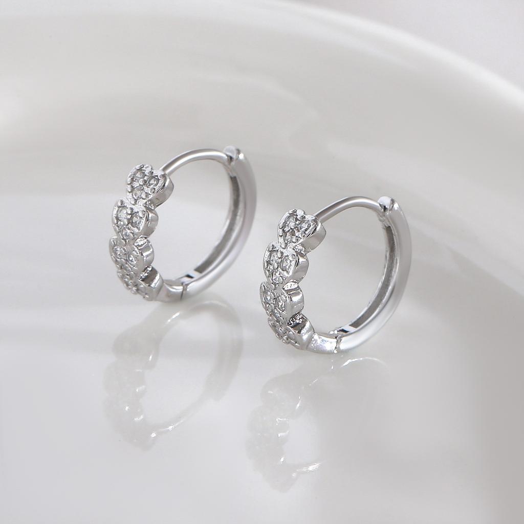 Smooth Surface Stud Design, Versatile Ear Pins with A Simple and Elegant Style, Fashionable and Creative Ear Jewelry