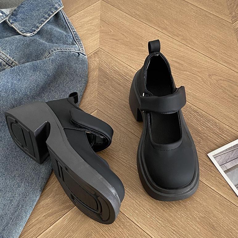 French retro platform Mary Jane small leather shoes women's 2025 new summer versatile skirt thick heel light mouth single shoes