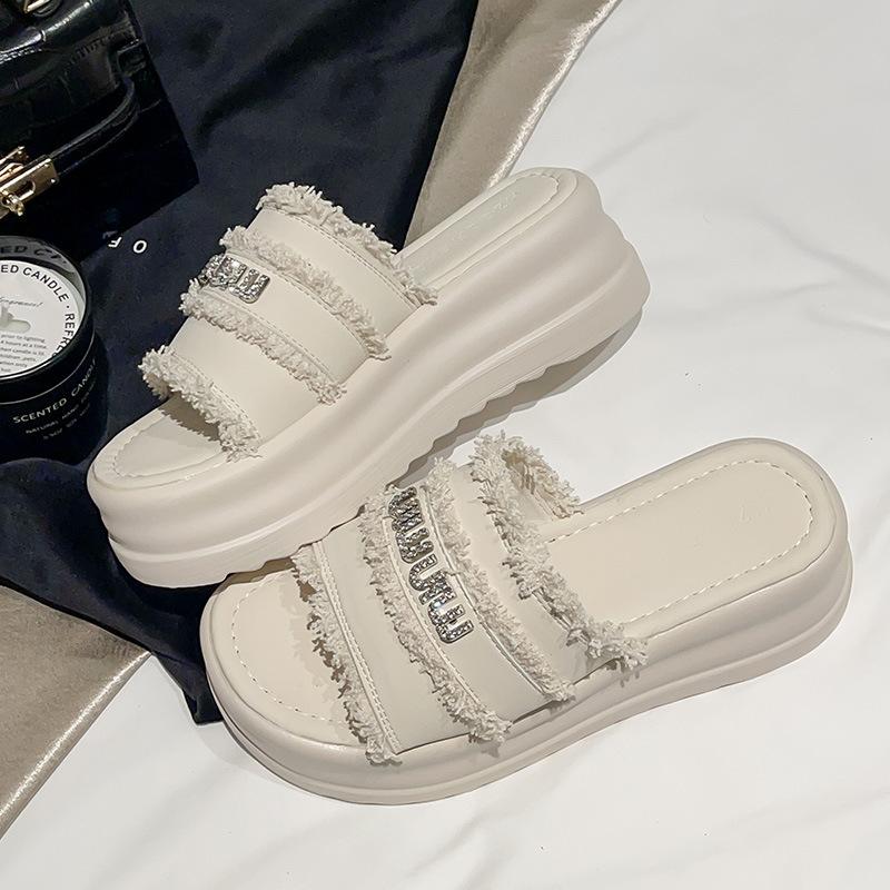 

Fashion low-heeled outer wear women s cool slippers soft cloth women s shoes casual 2025 new muffin thick-soled stepping shit slippers 40 бежевый