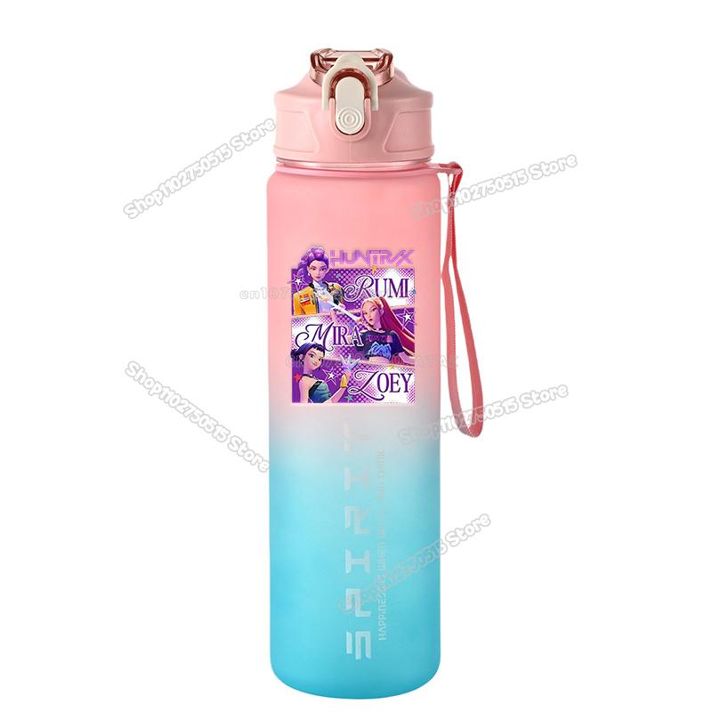 800ML Kpop Lovci Démonů Dětská Láhev na Vodu Mira Zoey Rumi Dívka Sportovní Plastový Hrneček se Slámkou Cestovní Fitness Nepropustná Láhev na Pití