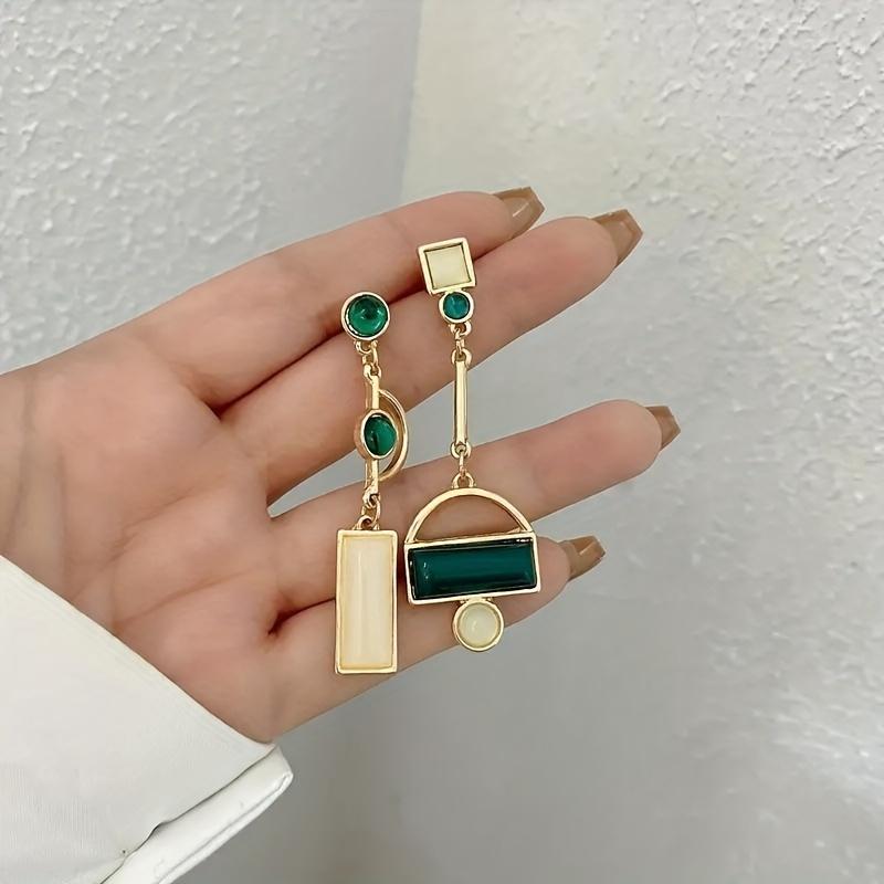 1 Pair Creative Women's Geometric Pendant Resin Asymmetric Jewelry, Very Suitable As A Gift for Bride and Bridesmaids