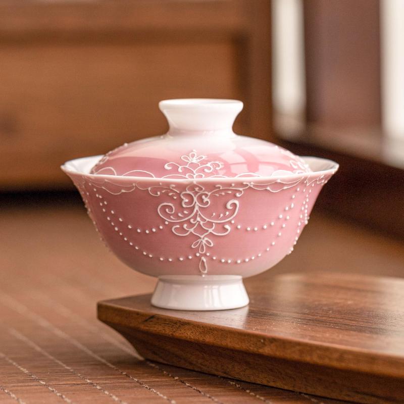 Gradient Pink Gaiwan Tea Cup Ceramic Brewing Set Hand Painted Carving with Lid Home Use Single High End Kung Fu Tea Ware