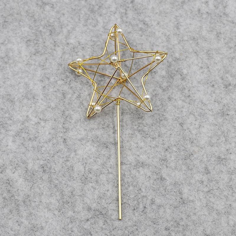 Queen Crown Cake Decoration with Lace, Pearls, and Baby's Breath for Birthdays