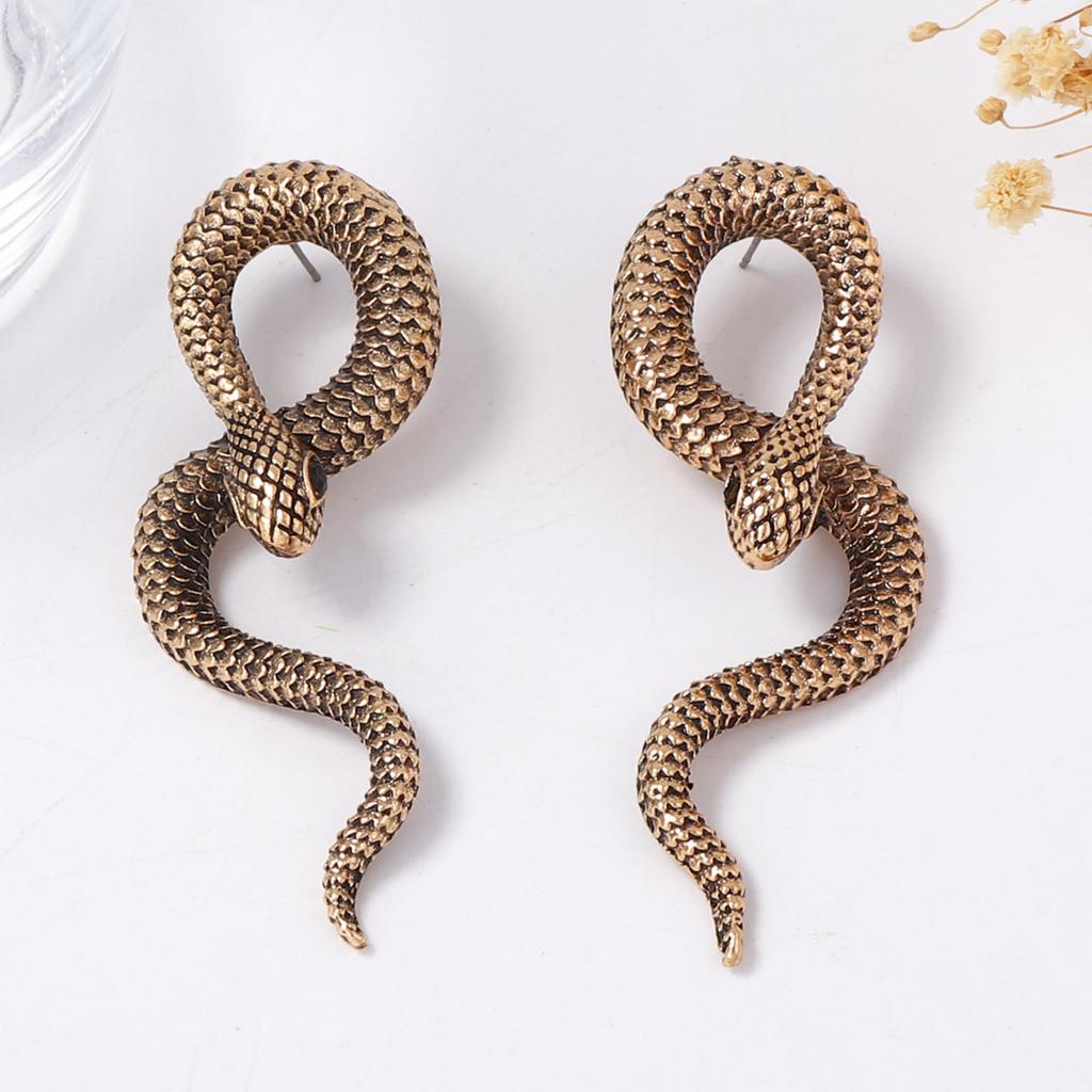 Personality trend creative design sense exaggerated alloy animal snake earrings cold wind female stud earrings
