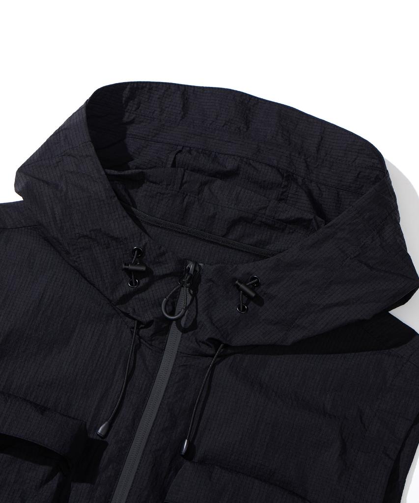 Kalapatthar Multi Pocket Nylon Hooded Vest - Black
