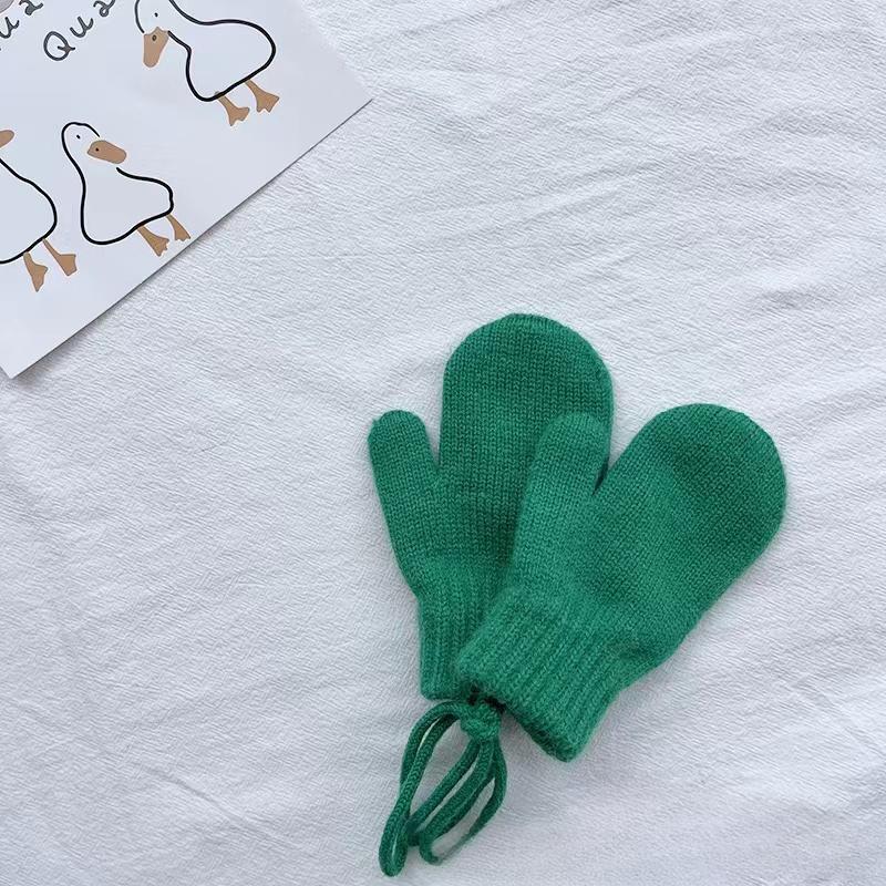 

Шерстяные детские зимние перчатки конфетного цвета, детские варежки на шее для детей, аксессуары для девочек и мальчиков, теплые вязаные детские перчатки one size