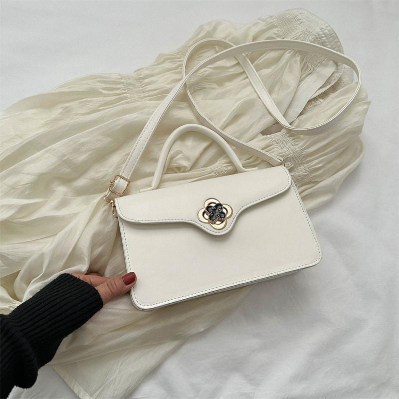 Trendy 2023 Summer New Fashion Simple Shoulder Bag With Stitching Details