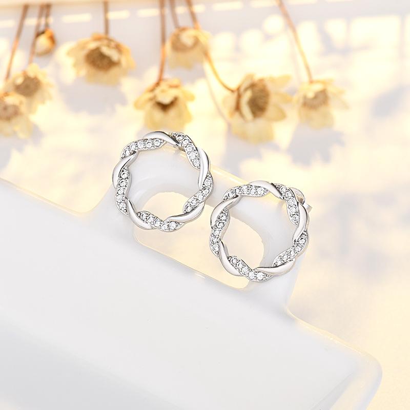 925 Sterling Silver Cross Stud Earrings For Women High Quality Exquisite Student Girlfriend Jewelry Accessories Heart GiftGood product