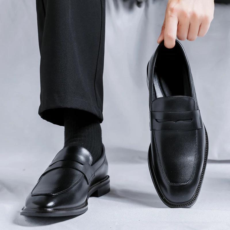 Fashion Luxury Brand Loafers for Men Leather Casual Shoes Italy Wedding Dress Business Office Shoes Pointy Men Formal Shoes Driving Shoe