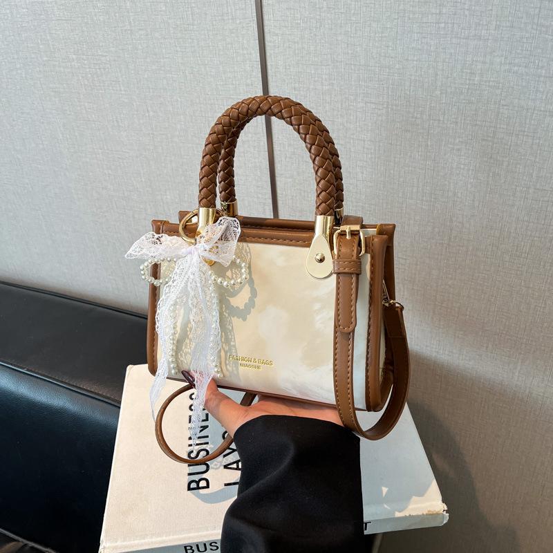 

Popular small bag women s summer versatile new fashion messenger bag portable small square bag бежевый