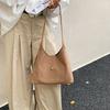 2025 Winter New Solid Faux Suede Hasp Simple Versatile Shoulder Bags Classic Classic Style Commute Portable Handbags for Women