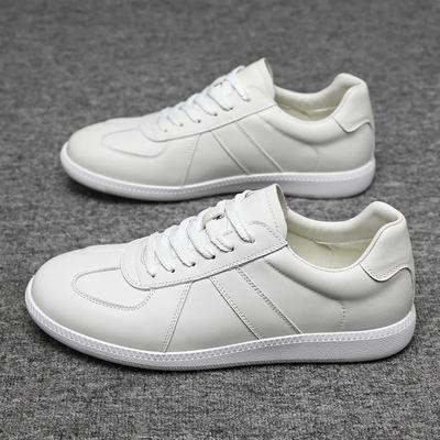 Încălțăminte pentru bărbați – Adidași