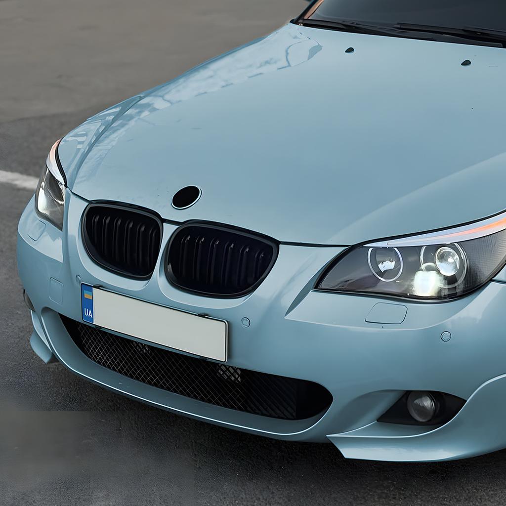 For BMW 5 Series E60 E61 2004-2010 Cross-border modification of the grille exterior decoration of the horizontal  parallel bars