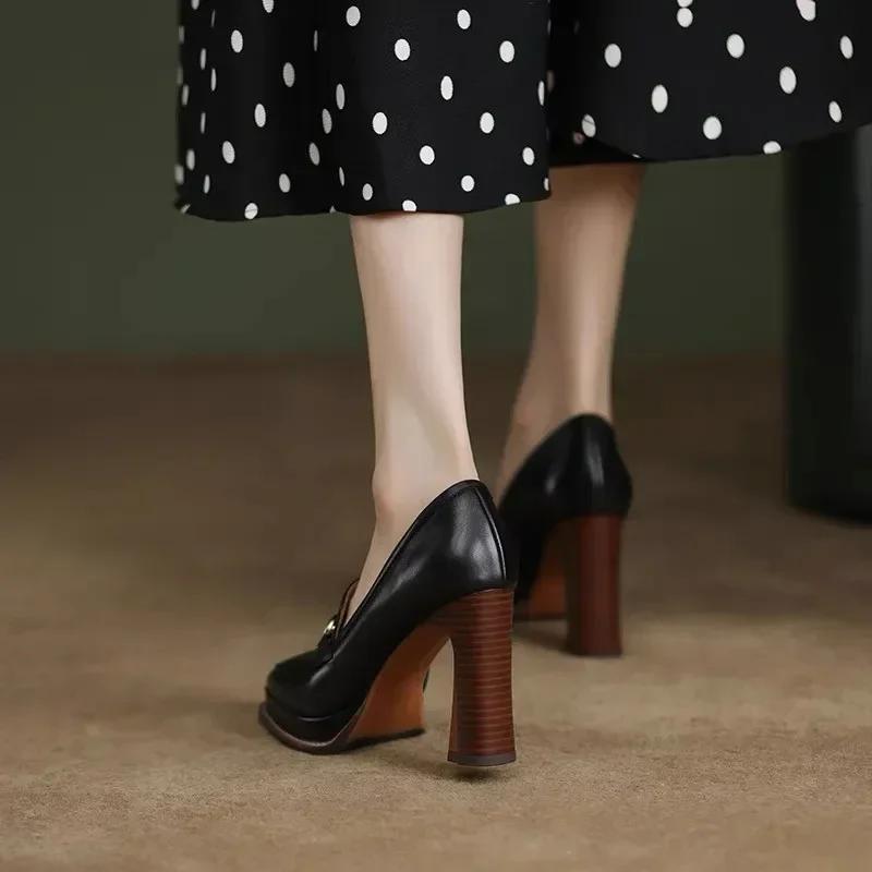 Salto Alto Plataforma Feminino Outono Estilo Britânico Bico Quadrado Senhoras Elegantes Vestido Sapatos Solteiros Feminino Slip on Mocassins Leves