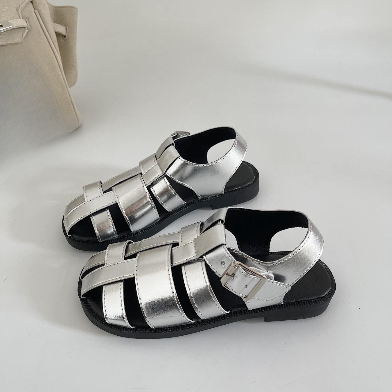 

Женские офисные сандалии с открытым носком 35