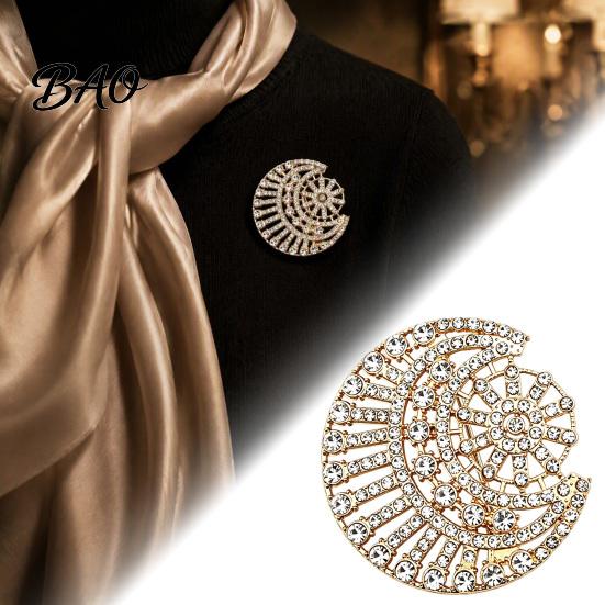 Women Fashion Jewelry Hollow Rhinestone Sun Moon Brooch, Metal Lapel Pin for Out Men Women, Accessories Clothing Scarf Hat Decoration Bag
