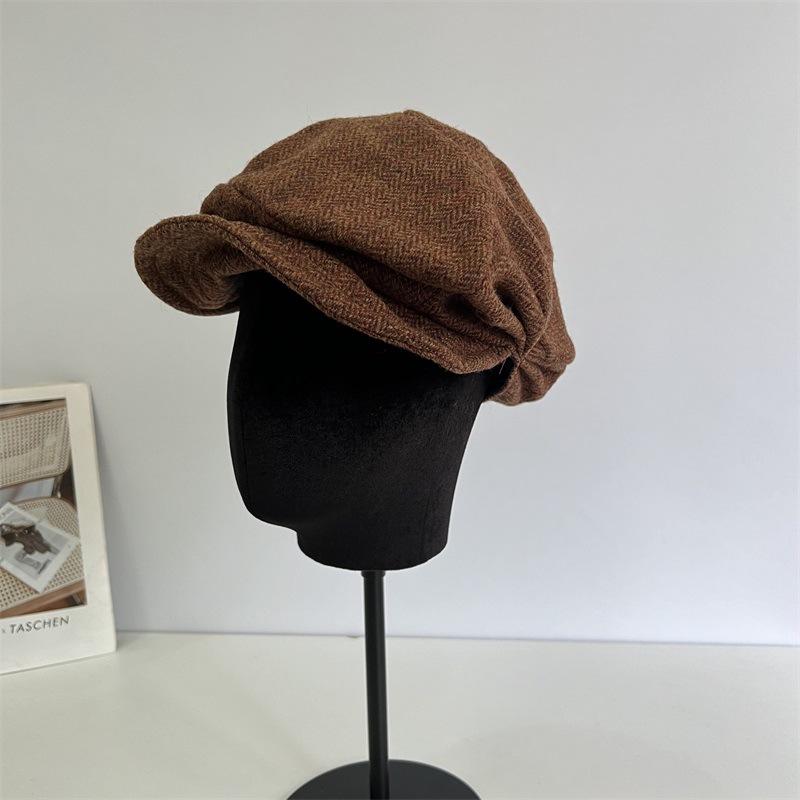 

Ретро шерстяная вязаная шапка женская осенне-зимняя теплая плиссированная тяжелой промышленности шапка-облако, подчеркивающая лицо, маленькая шляпа художника M（56-58cm） темно-коричневого